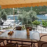 Holiday home Aristoula House *