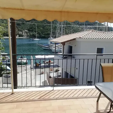 Aristoula House 別荘 シヴォタ
