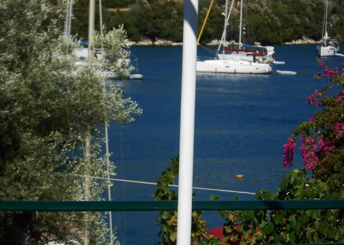 Holiday home Aristoula House